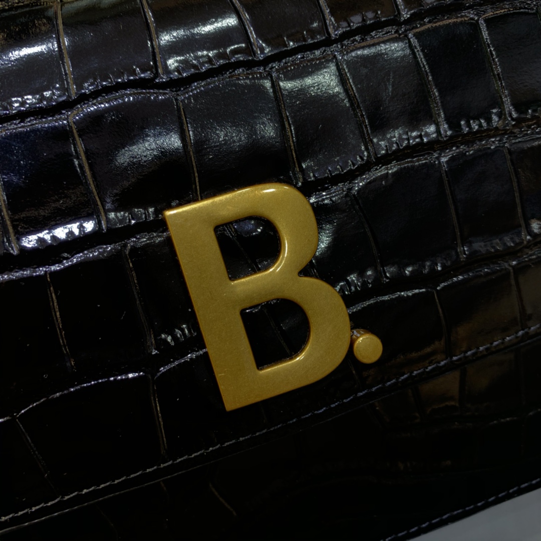 Balenciaga Small Woc Crocodile Embossed Shoulder Bag Black/Gold